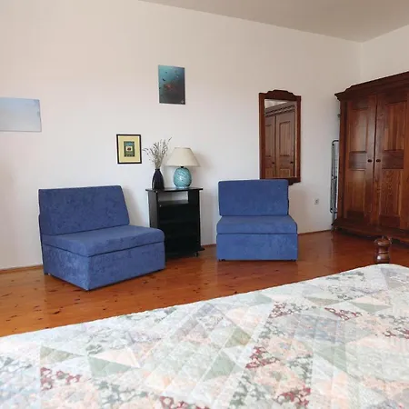 Amazing Home In Okrug Gornji With House Sea View Trogir