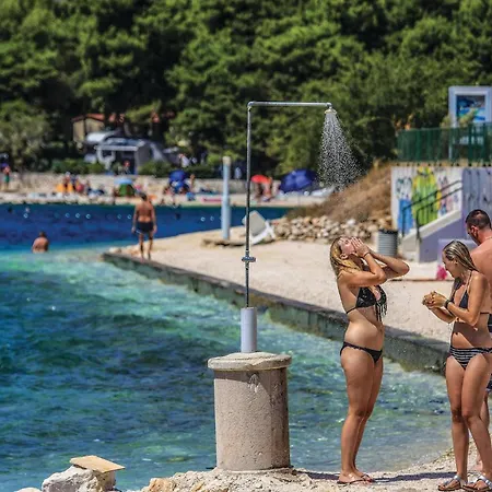 Amazing Home In Okrug Gornji With House Sea View Holiday home