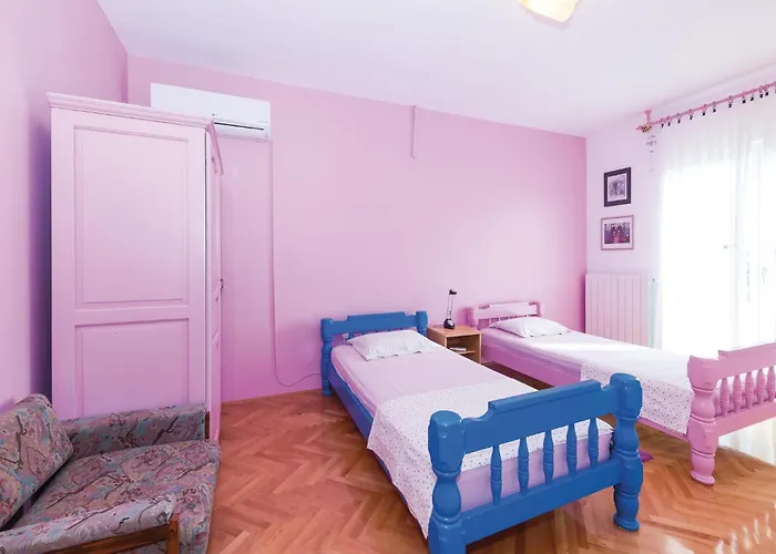 Prázdninový dům Liveja Ii Iv *